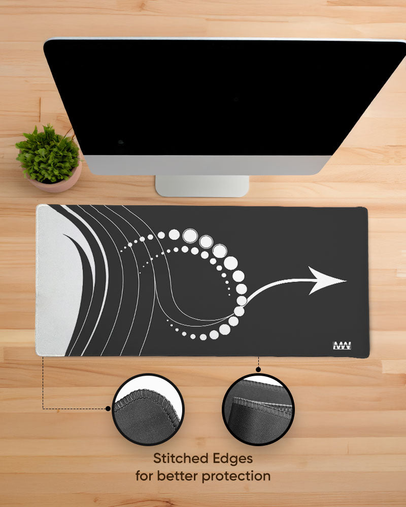 Momentum Spiral Precision in Motion Deskmat
