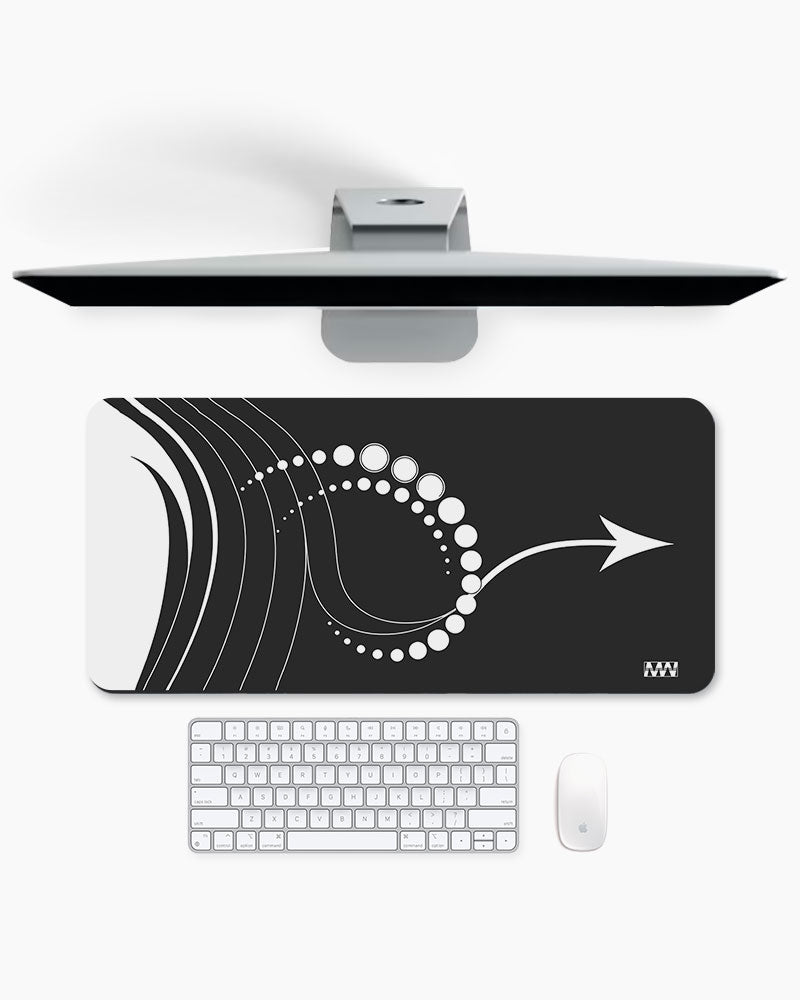 Momentum Spiral Precision in Motion Deskmat