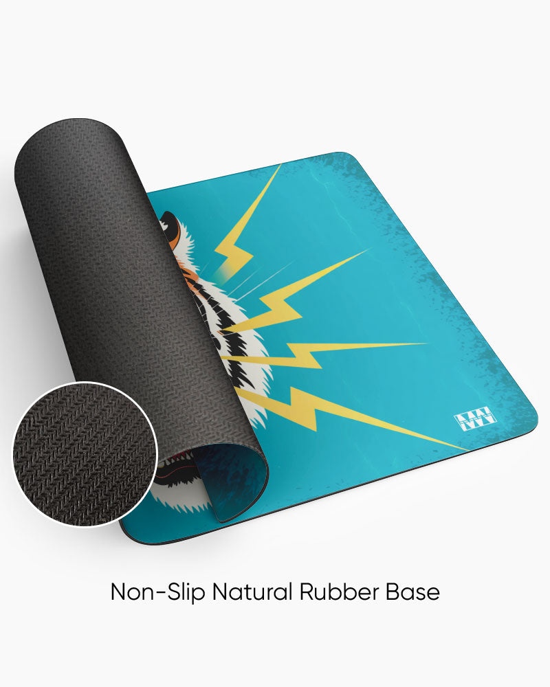 Thunderfang Surge of the Wild Deskmat