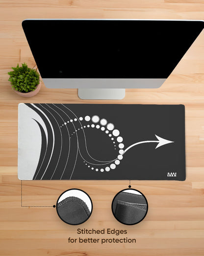Momentum Spiral Precision in Motion Deskmat