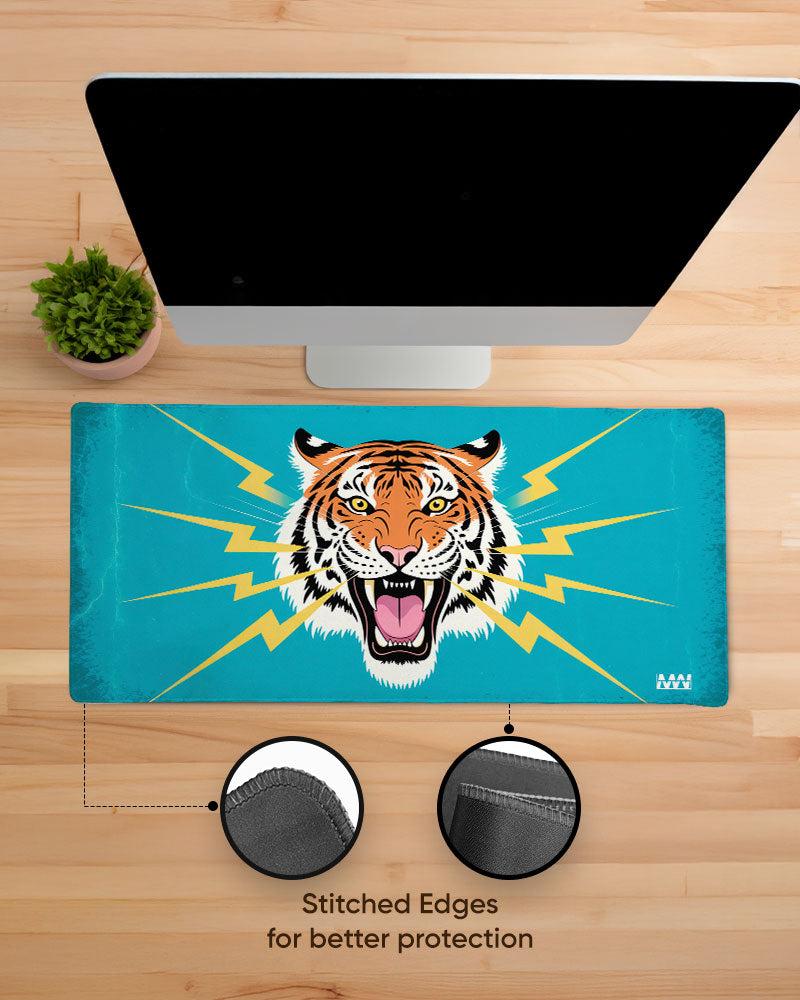 Thunderfang Surge of the Wild Deskmat
