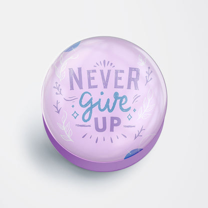 Never Give Up Gloss Pop Holder